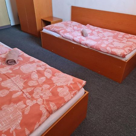 Penzion Olympia بانْشكا بيشتريتْسا المظهر الخارجي الصورة