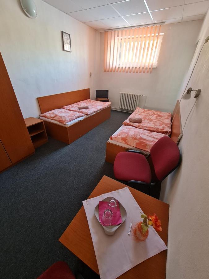 Penzion Olympia بانْشكا بيشتريتْسا المظهر الخارجي الصورة