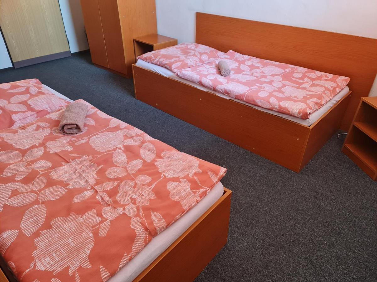 Penzion Olympia بانْشكا بيشتريتْسا المظهر الخارجي الصورة